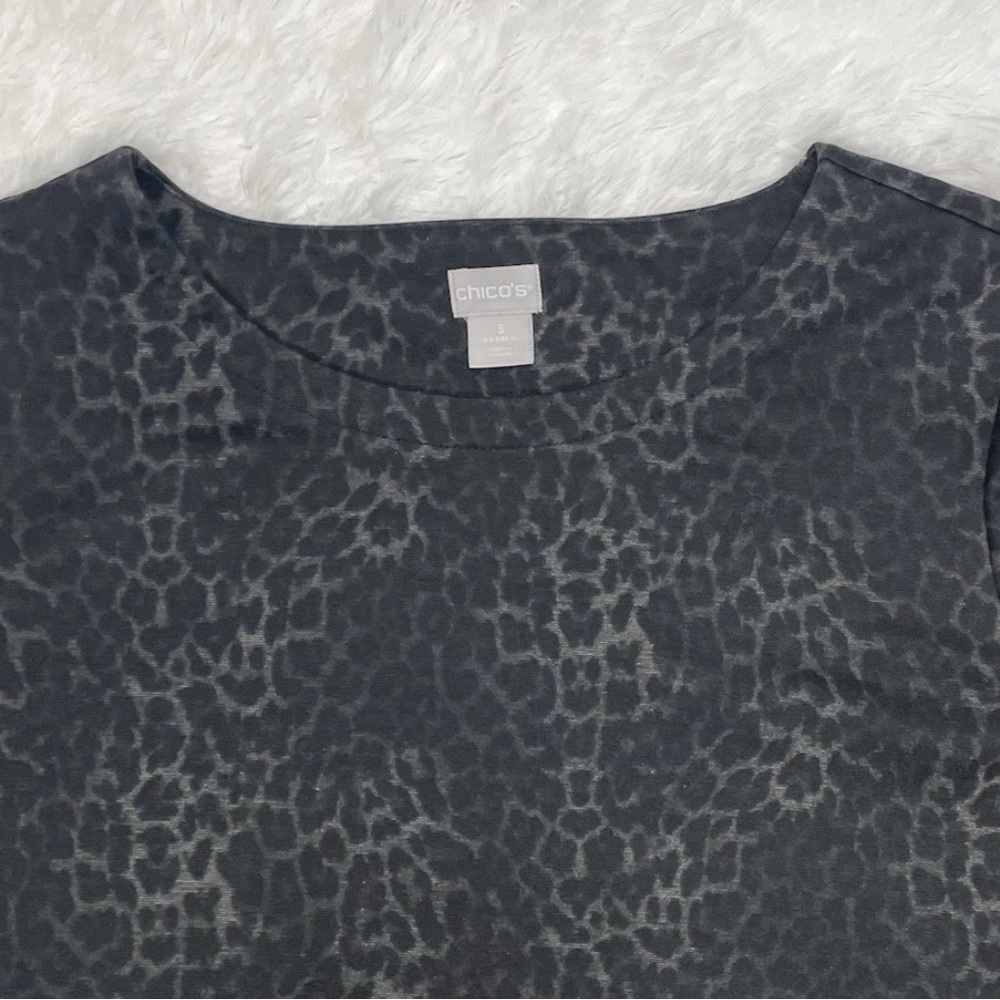 Chicos Size 3 (US Size XL) Women’s Animal Print Shirt Blouse Black Blouse Top - Picture 3 of 8